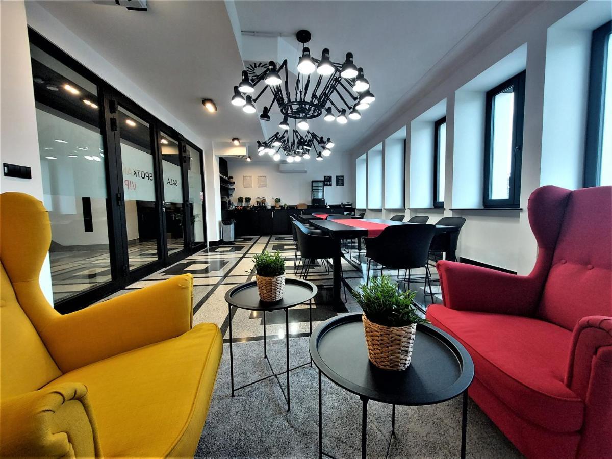Vanta Business Center 스카비나 외부 사진